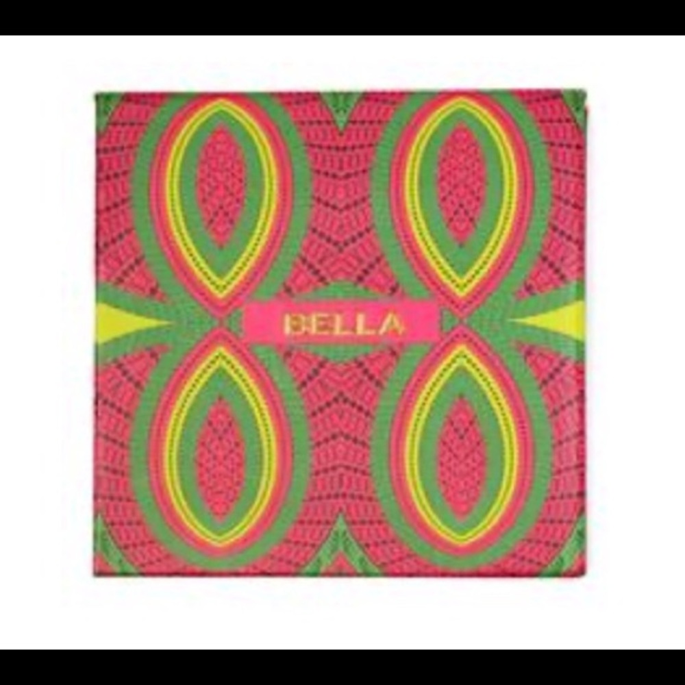 Afrique Blush by Juvia’s Place in Bella